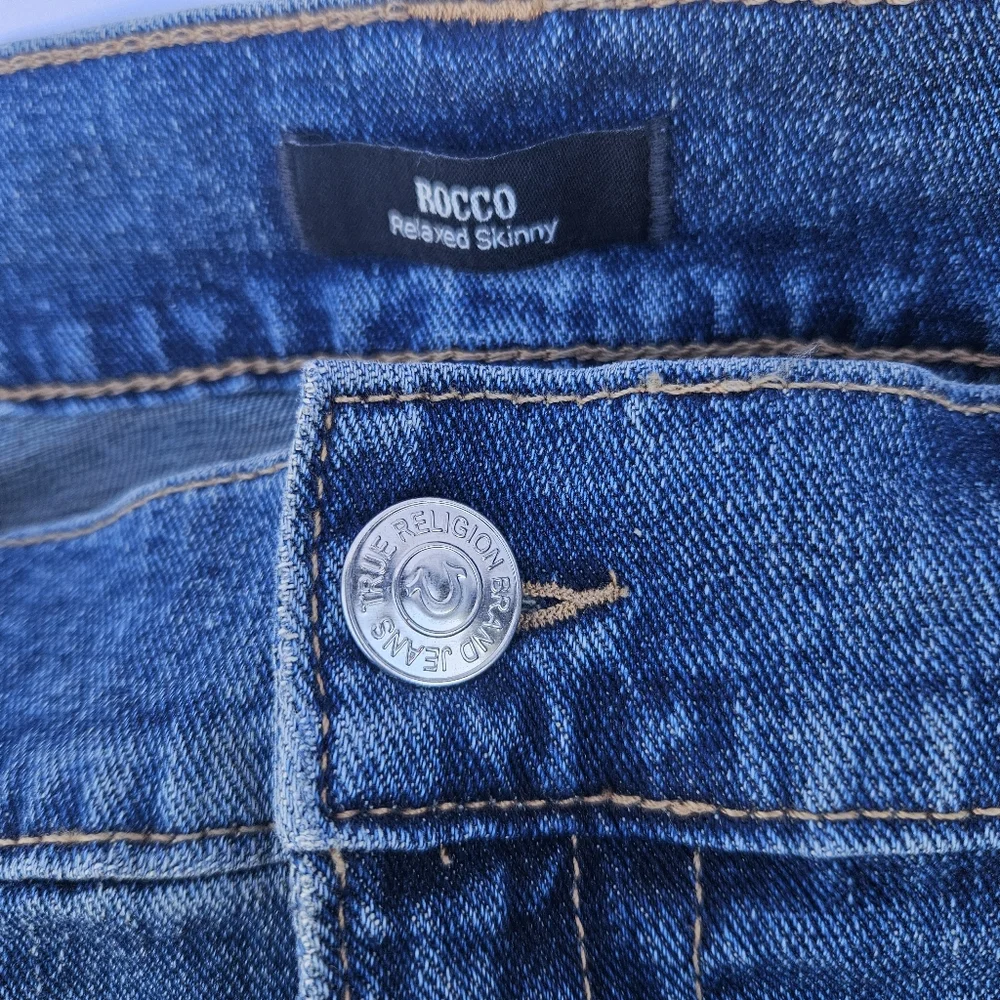 True Religion Men's Rocco Relaxed Skinny Jeans Shorts NWT Size-38